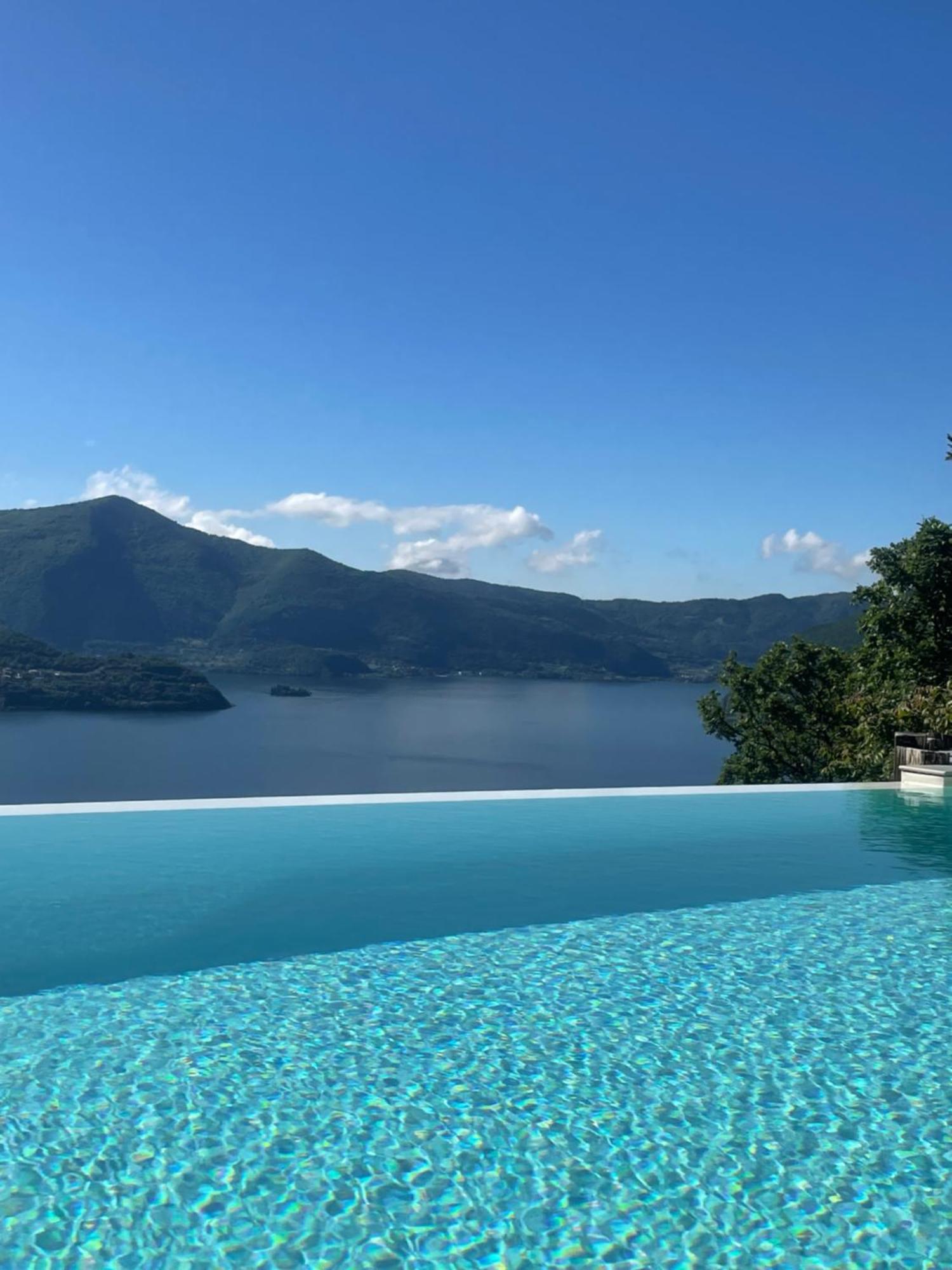Mia Isola With Lake View, Garden And Swimming Pool Parzanica 外观 照片