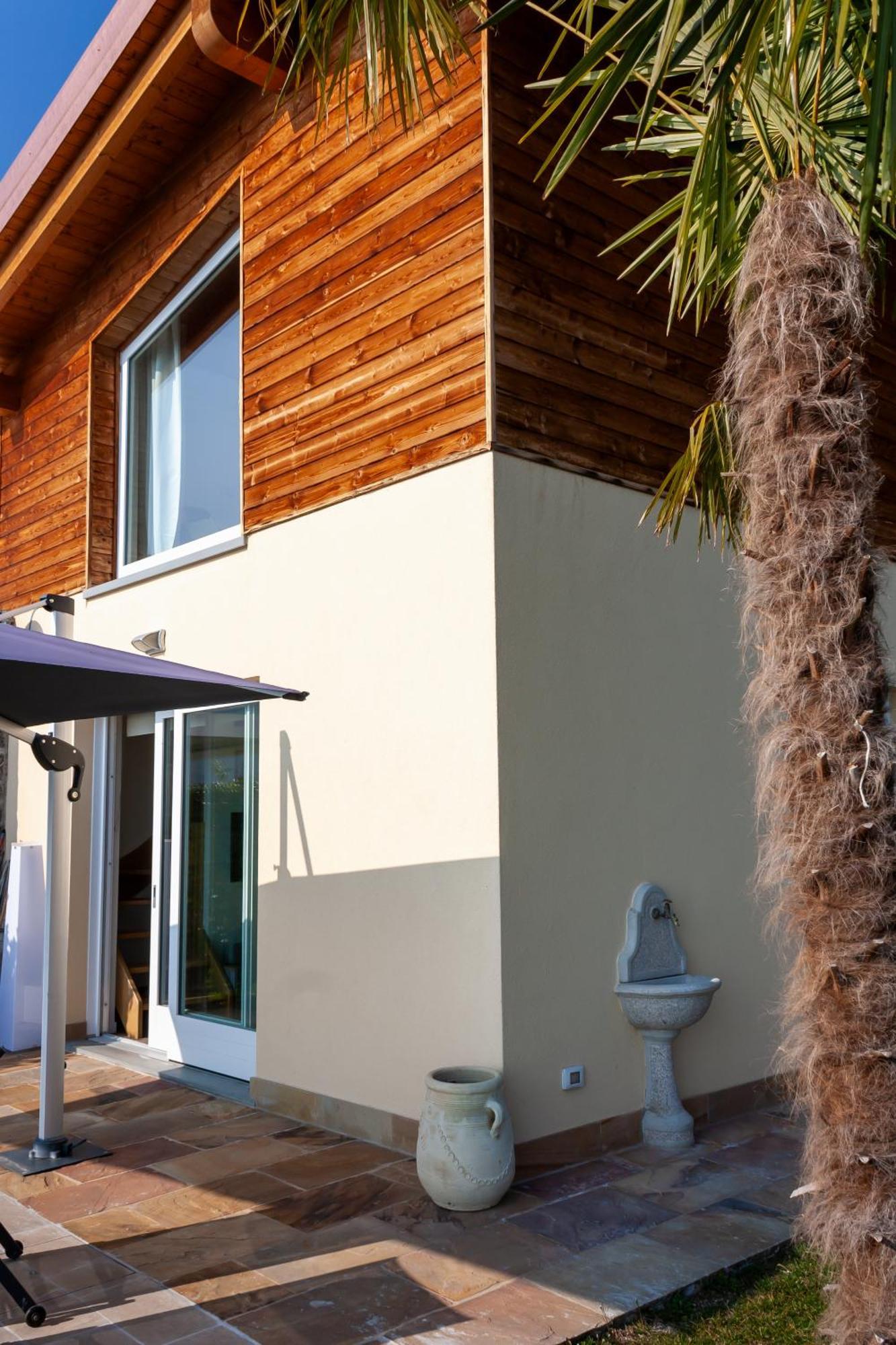 Mia Isola With Lake View, Garden And Swimming Pool Parzanica 外观 照片